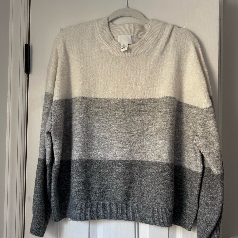 H&M Soft Knit Sweater in Cream